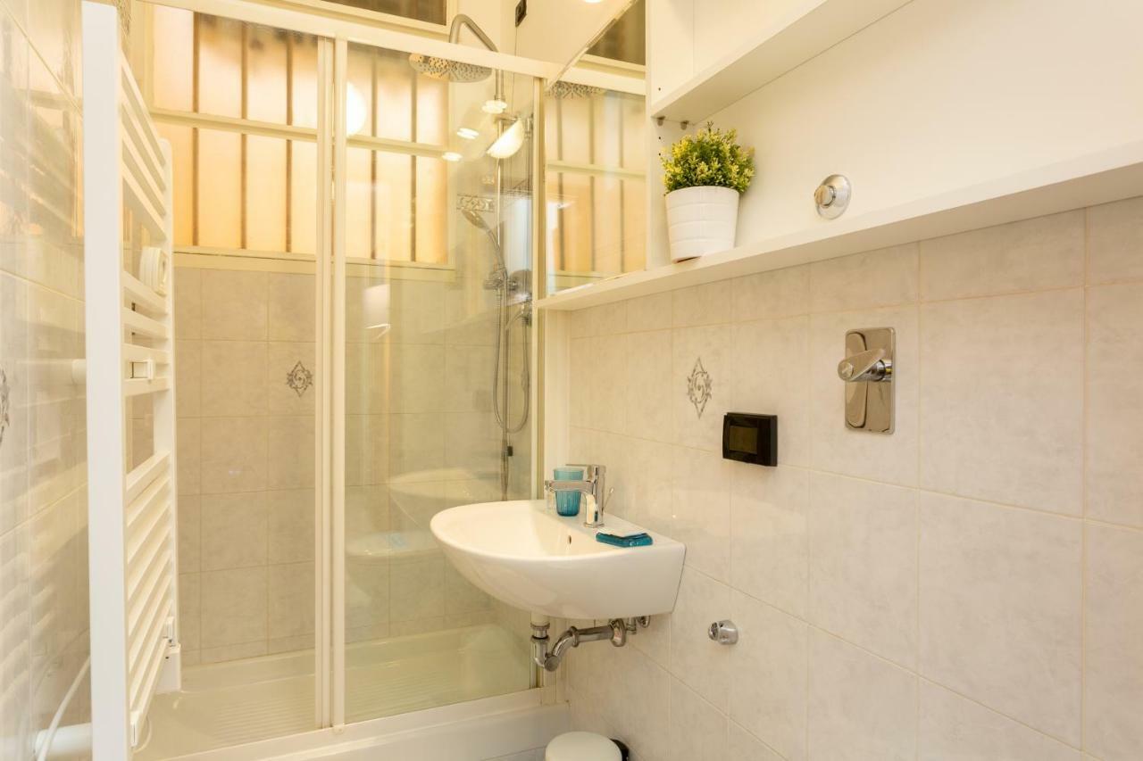 The Best Rent - Cozy Studio Apartment In Milan Downtown Εξωτερικό φωτογραφία